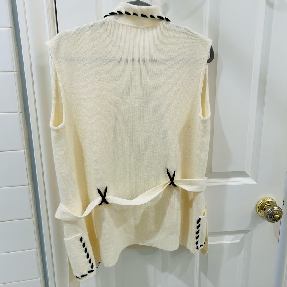 Vintage Cream Knit Cardigan Whipstitch Black Trim Vest Sleeveless - Picture 10 of 13